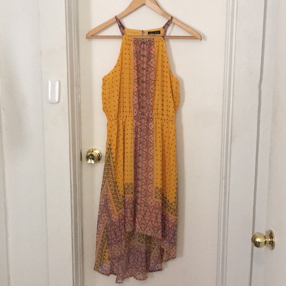Pattered yellow halter-highlow dress